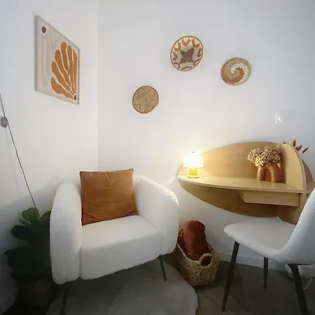 Le Sienna - Centre Et Gare كومبيينْيِ